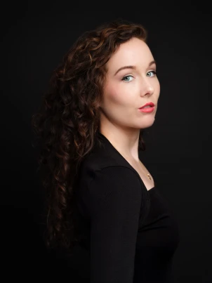Anna Chazelle