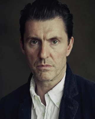 Dorian Lough