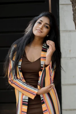 Dimple Hayathi