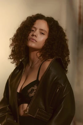 Sarah Jeffery