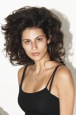 Kira Yaghnam