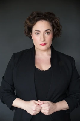 Cate Bottiglione