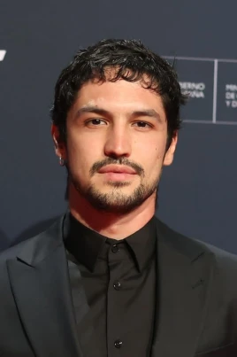 Gabriel Leone