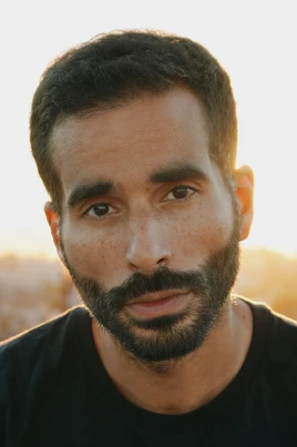 Naby Dakhli