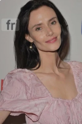 Rebecca Calder