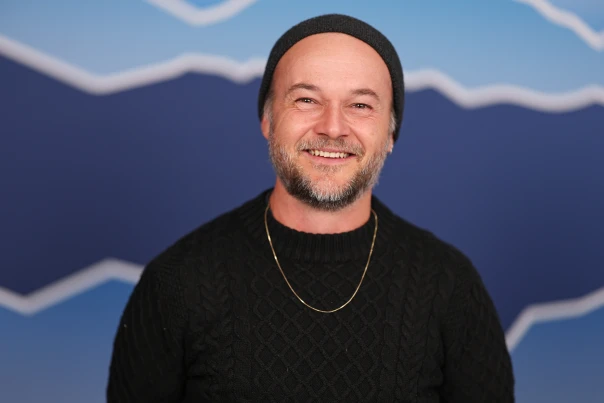 Daniel Henshall