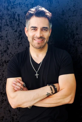 Omar Chaparro