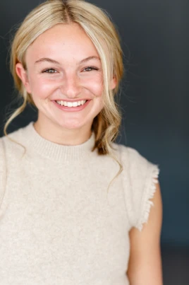 Savannah Reina