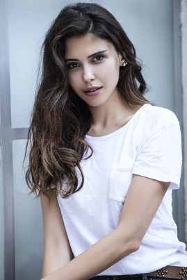 Dilara Aksüyek