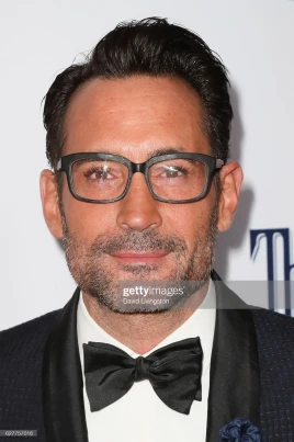 Gregory Zarian