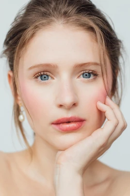 Alexandra Beaton