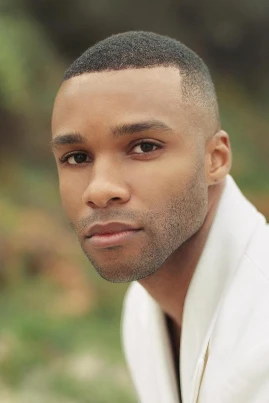 Dyllon Burnside