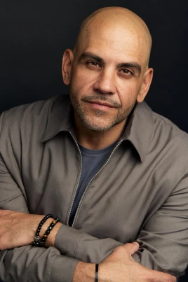 Dominic Colón
