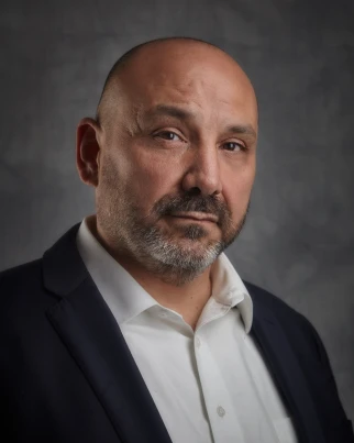 Leonel Garza