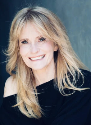 Suzanne Snyder
