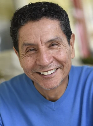 Robert Covarrubias