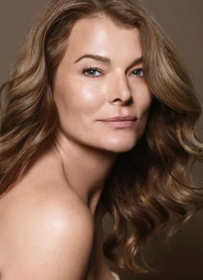 Stephanie Romanov