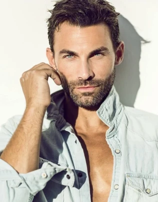 Erik Fellows