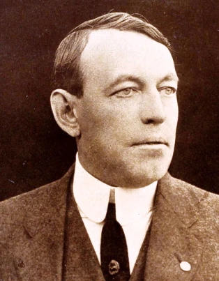Lloyd Ingraham