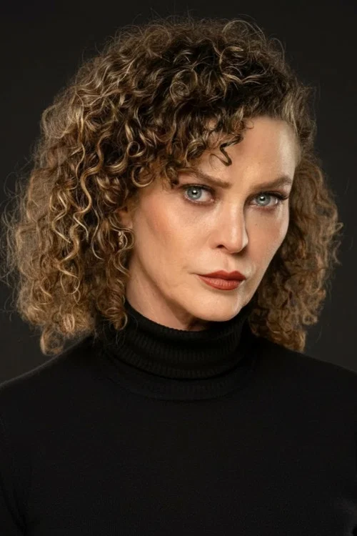 Ipek Tenolcay